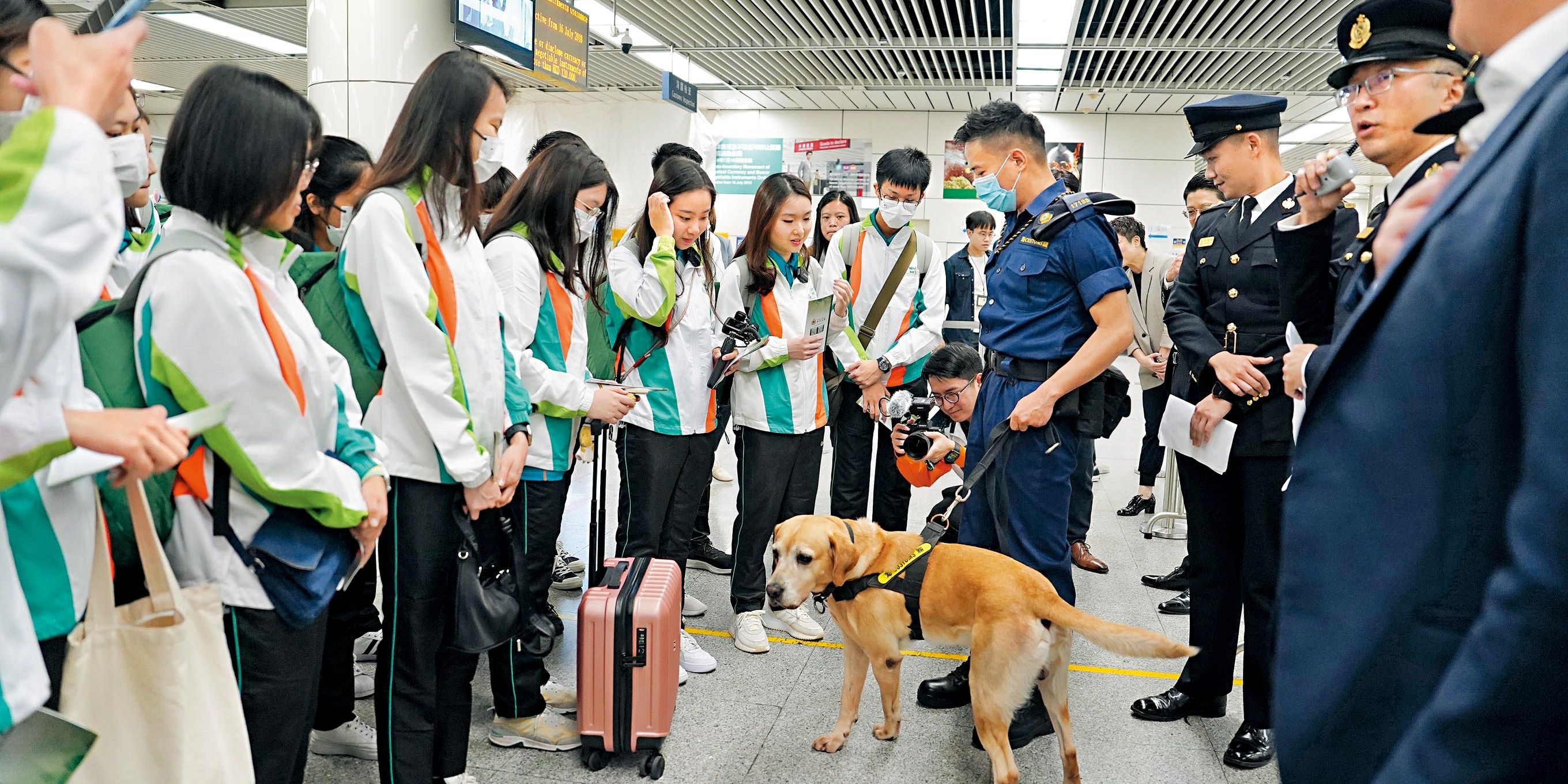 Customs YES 交流團赴大灣區考察