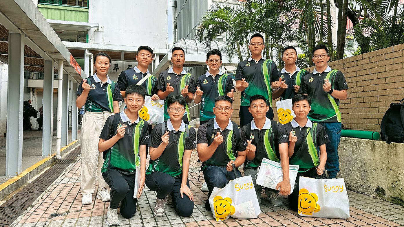 C&ED Volunteers Bring Summer Relief to Seniors with Winter Melon Water