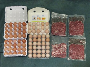 ​Hong Kong Customs mounted an operation against the illegal importation of frozen meat codenamed "Ice Breaker" with Mainland Customs between April and May 2024. During the operation, Hong Kong Customs detected two suspected illegal importations of frozen meat cases. A total of about 1 200 kilograms of suspected illegally imported frozen meat with a total estimated market value of about $72,000 were seized. Photo shows some of the illegally imported frozen meat and eggs seized.
