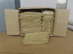 Hong Kong Customs on June 26 seized about 14.5 tonnes of suspected mitragynine with an estimated market value of about $39 million at the Kwai Chung Customhouse Cargo Examination Compound. Photo shows the transparent plastic bags used to pack the suspected mitragynine.
